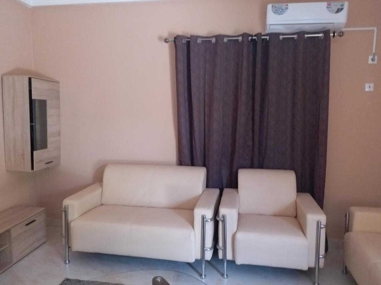 סן-לואי Hotel La Perle מראה חיצוני תמונה