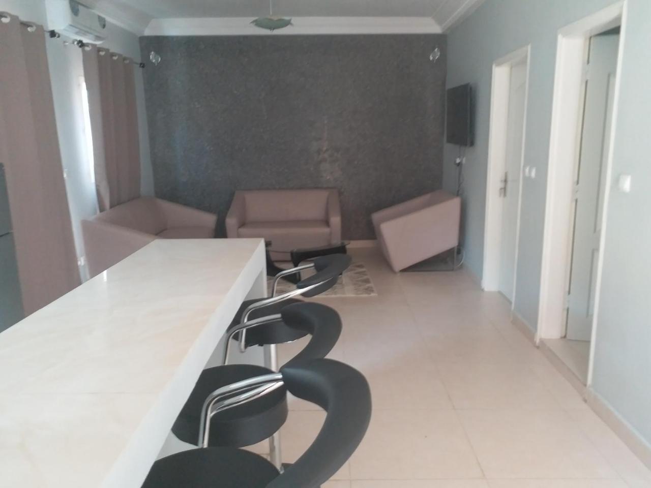 סן-לואי Hotel La Perle מראה חיצוני תמונה